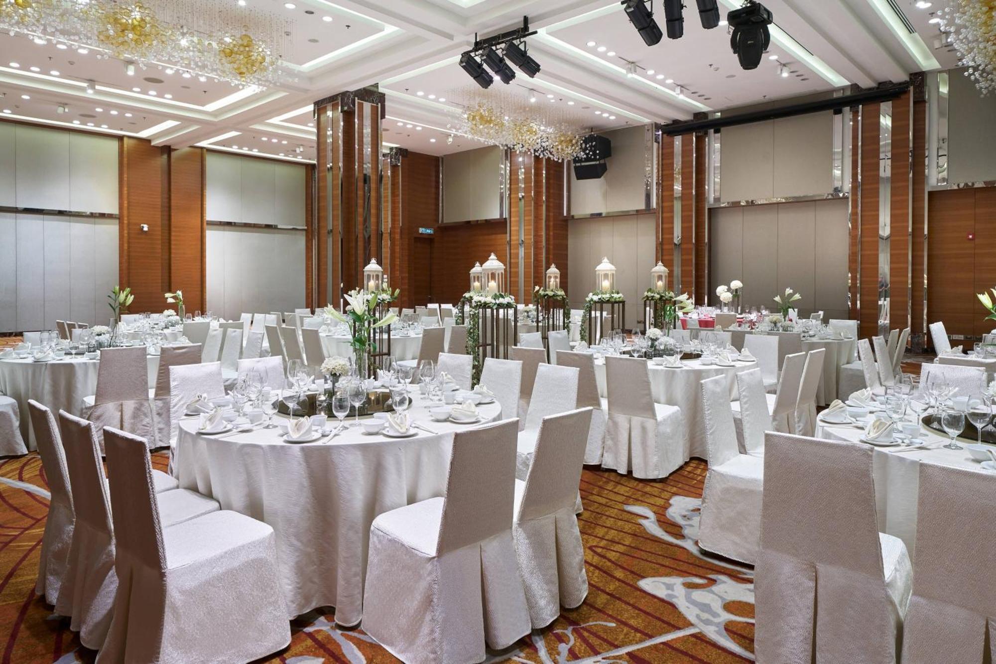 Renaissance Johor Bahru Hotel Exterior foto The ballroom
