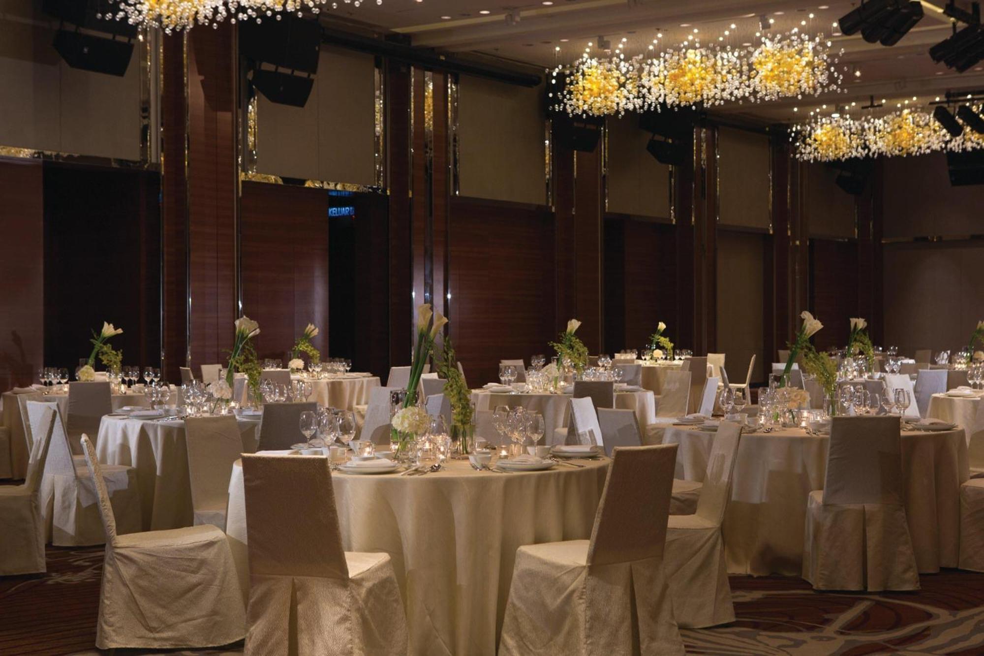 Renaissance Johor Bahru Hotel Exterior foto The ballroom